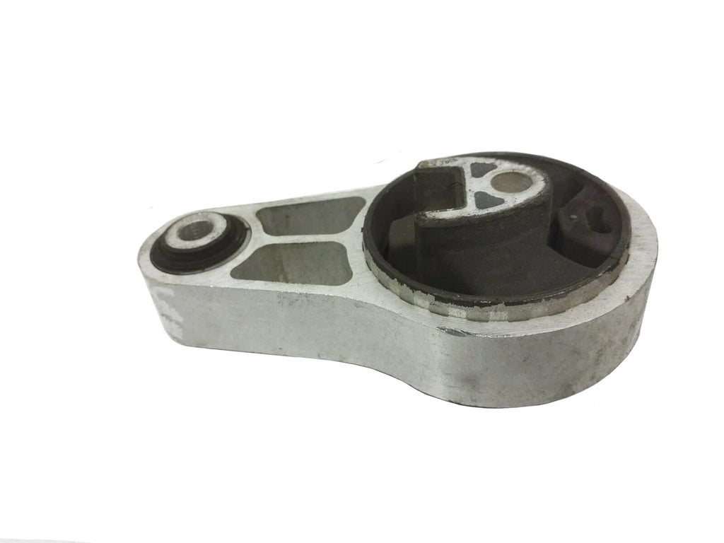 Rear Engine Torque Strut Mount E662