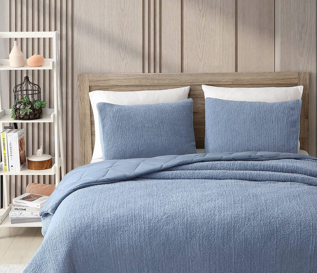 King Blue Comforter E5895