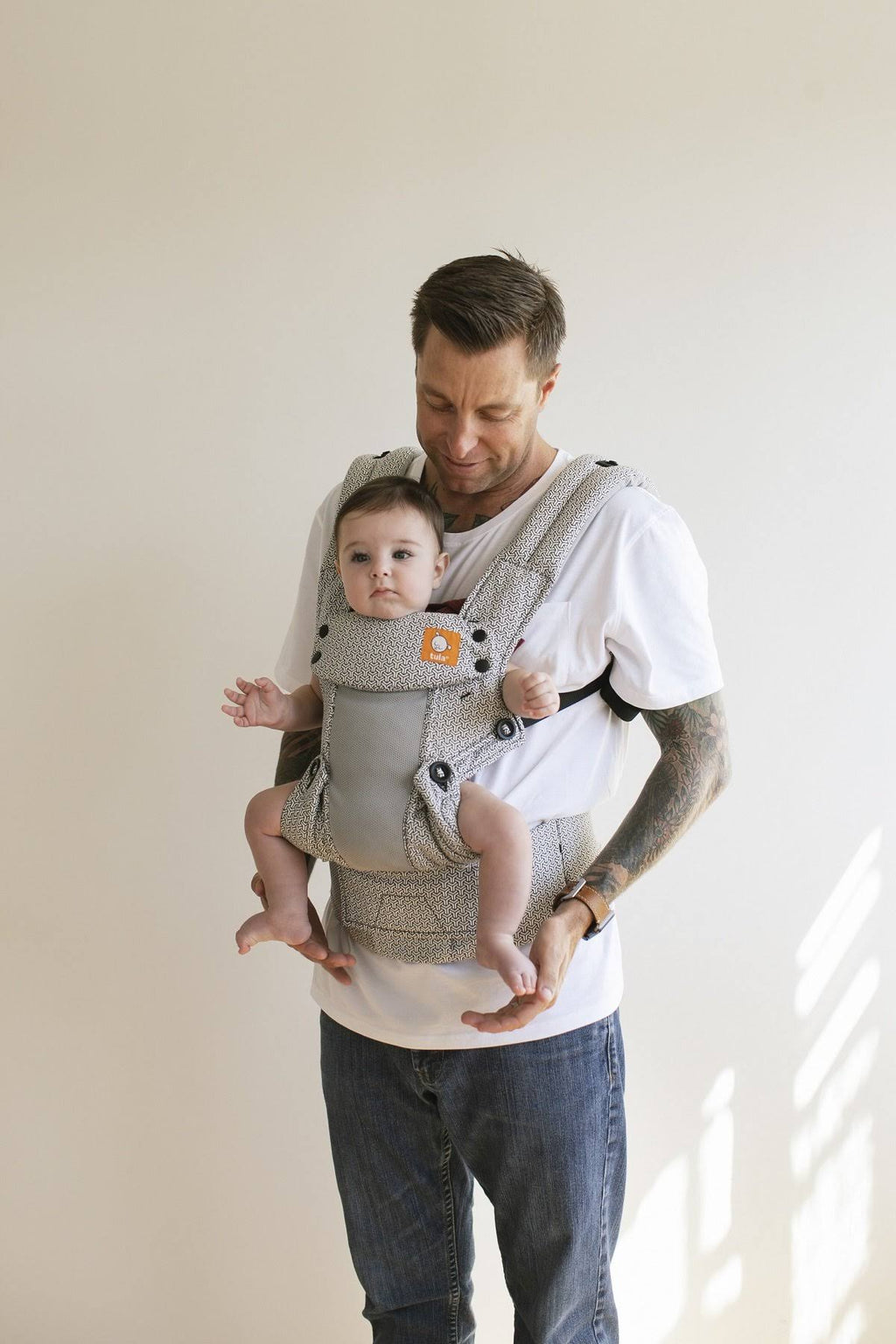 Tula Explore Baby Carrier R8472