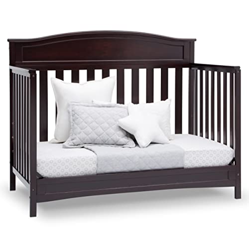 White 4-in-1 Convertible Baby Crib T9913