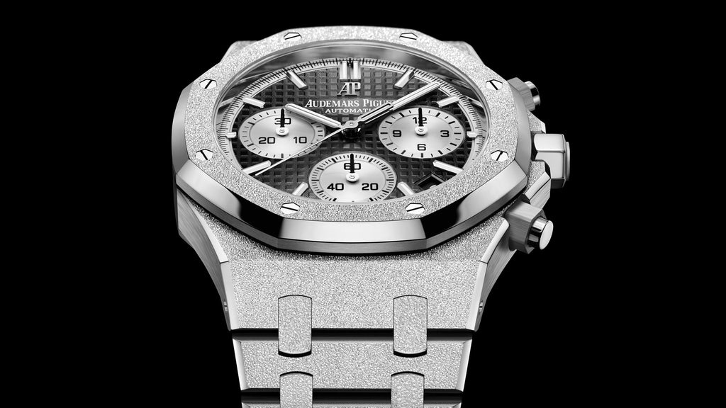 Frosted Gold Chronograph Black Dial 41mm E224