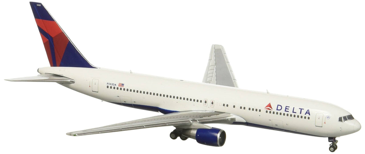 1:400 Scale Diecast Model Airplane A50900