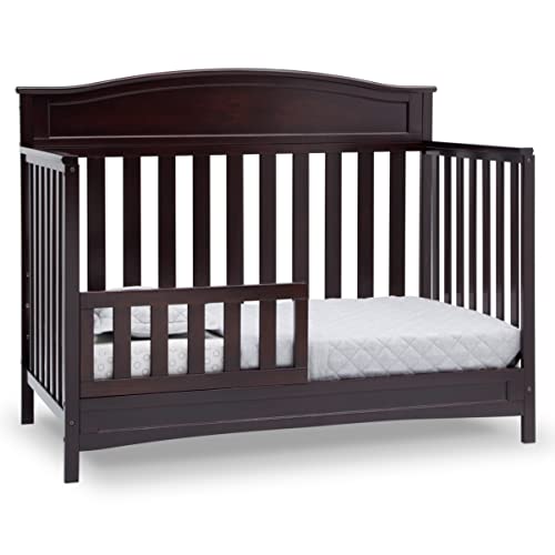 White 4-in-1 Convertible Baby Crib T9913