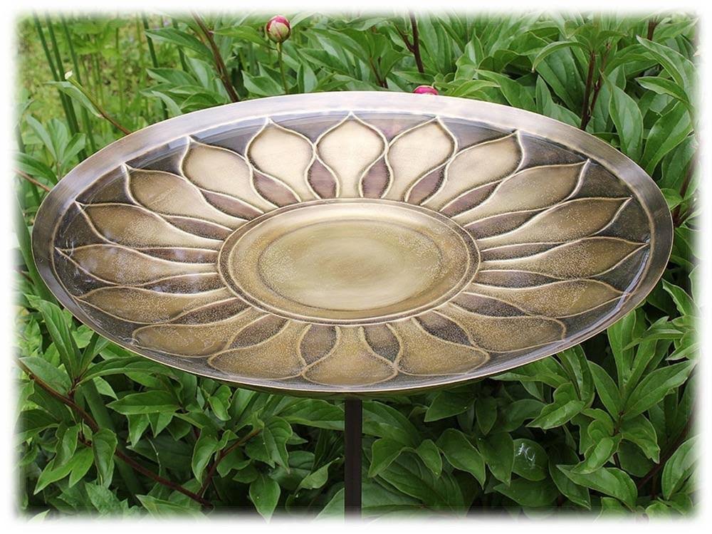 Brass Birdbath with Stake R1023