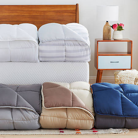 Black California King Microfiber Down Alternative Comforter P59001