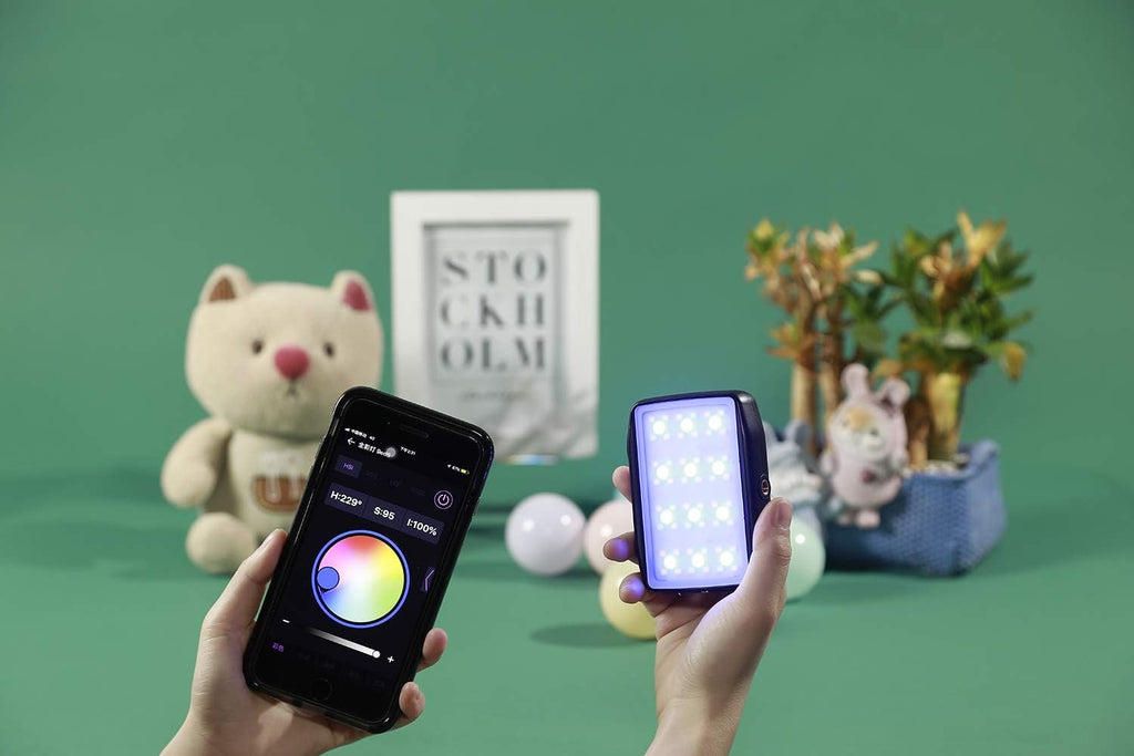 5W RGB Pocket On Camera Light 2500-9000K X343