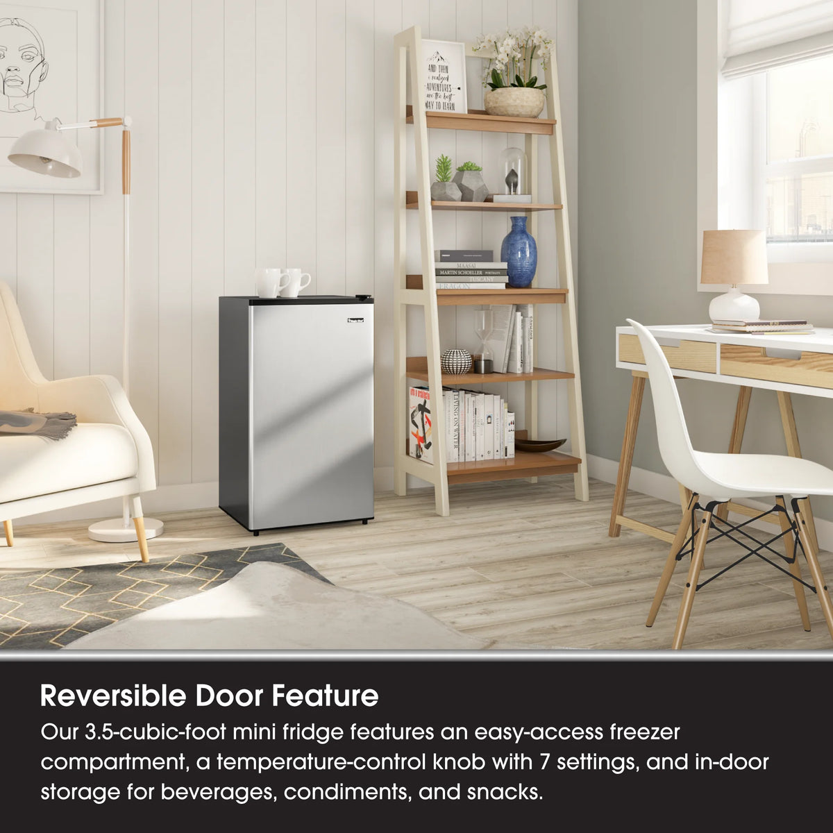 18.5 inch 3.5 Cu. ft. Compact Refrigerator Single Door W78555