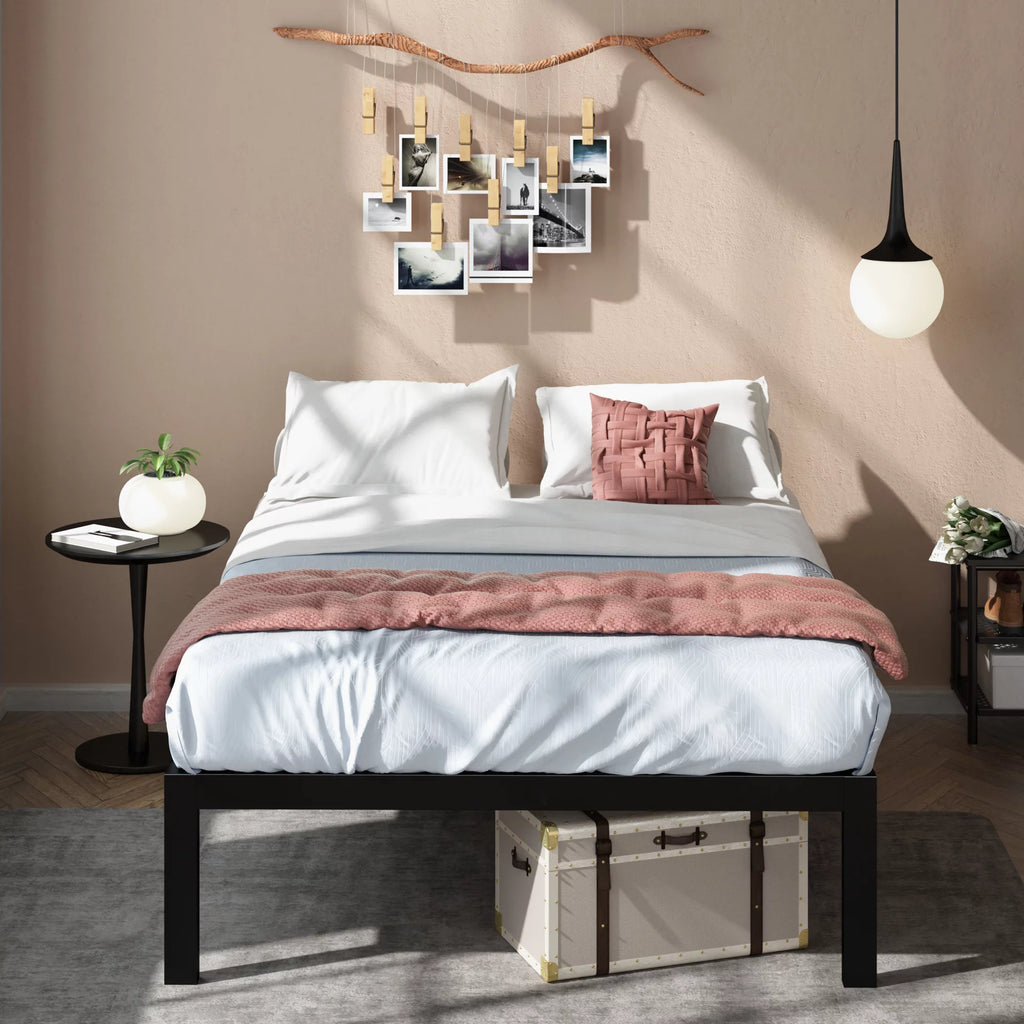 18" Metal Platform Bed Frame, Queen F361568