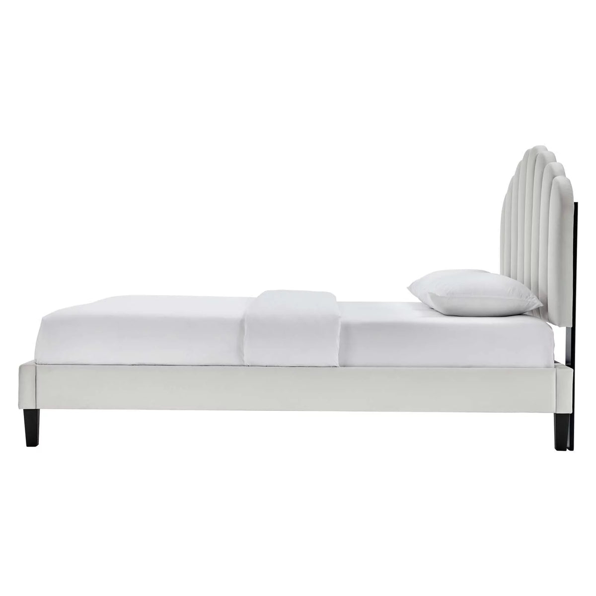 Queen Size Grey Velvet Platform Bed Frame G4940