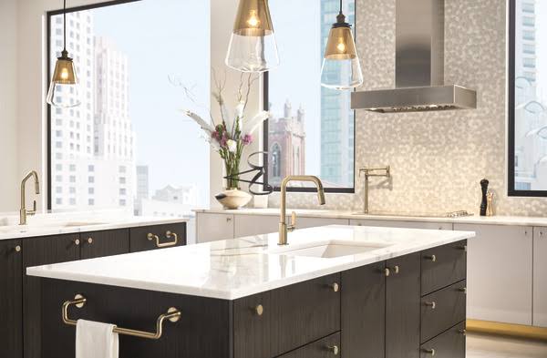 24x22 Towel Bar - Luxe Gold G33238