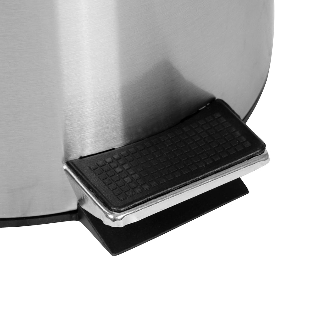Round Stainless Steel Soft Close Step Trash Can 5.3 Gallons J76867