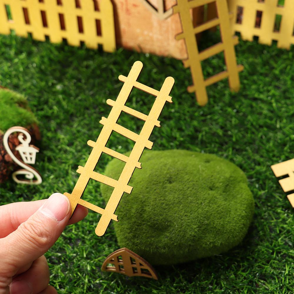 Wood Ornament Doll House Miniature Fairy Elf Door Dollhouse Garden Micro Landscape Wooden Craft Q699132